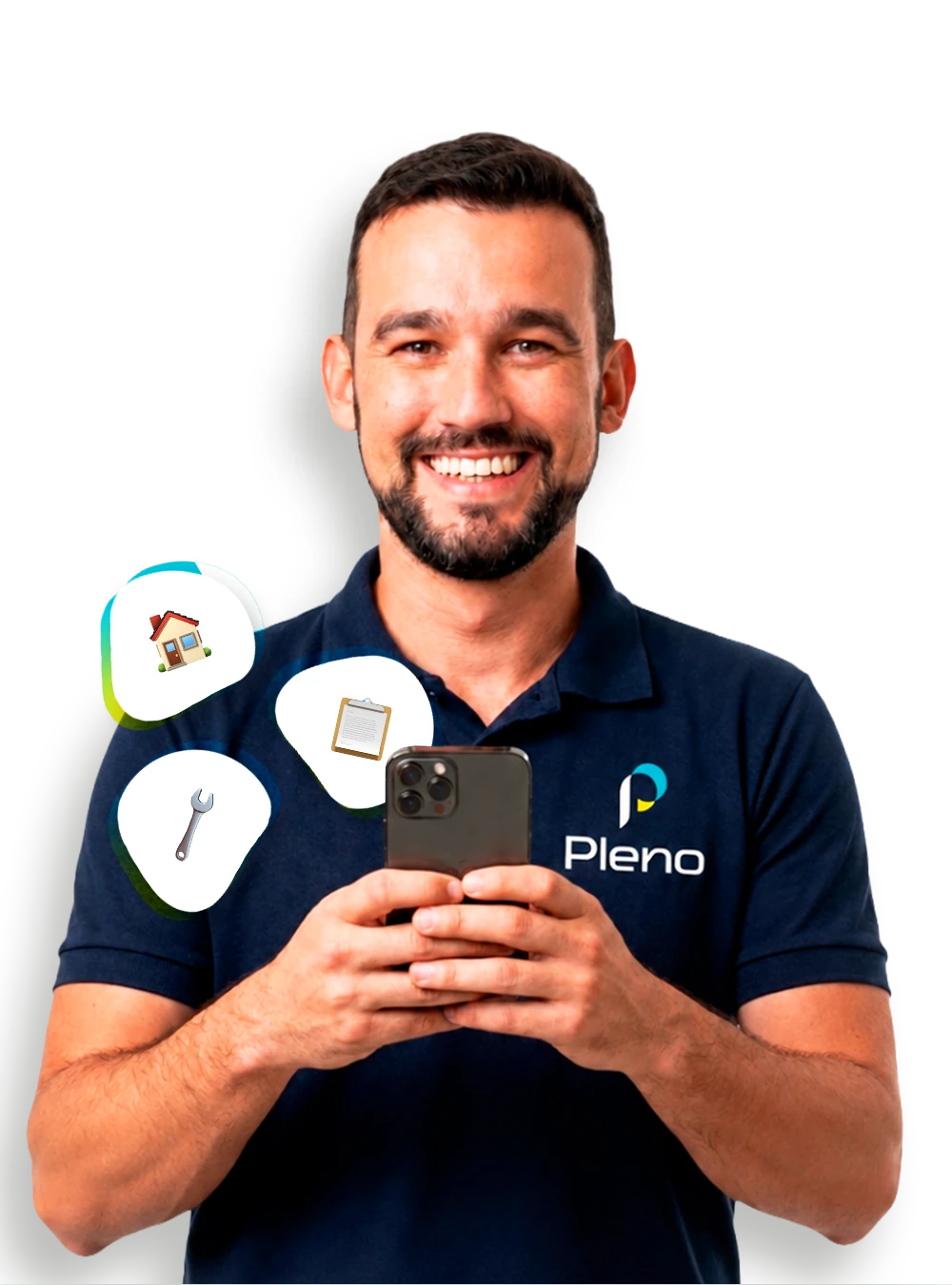 Homem sorrindo usando o app Pleno no celular
